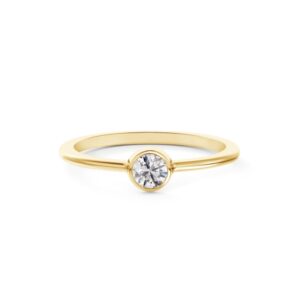 De Beers Forevermark Tribute™ Collection Classic Bezel Ring in 18K Yellow Gold