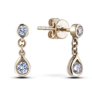 Canadian Diamond Dangle Earrings in Yellow Gold